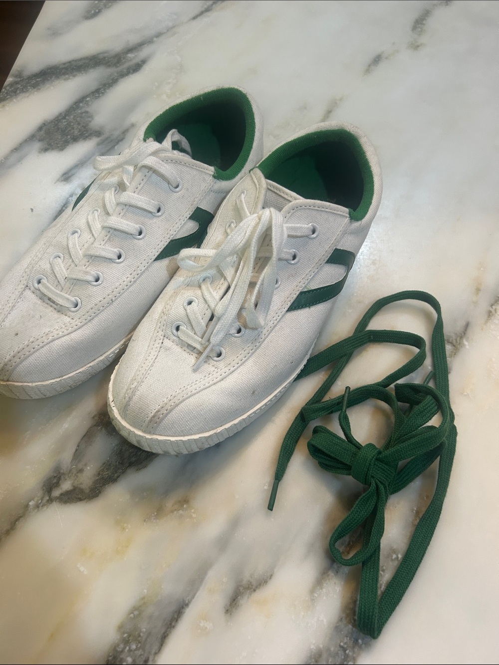 Women’s tretorns.  White Canvas Sneakers with Green Accents